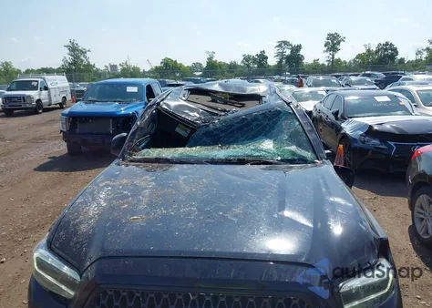 2021 Toyota Tacoma Limited z USA, uszkodzony, nr VIN 3TMGZ5AN8MM390280